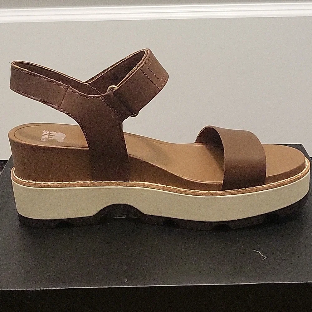 Sorel Women's Joanie™ IV Y Strap Wedge Sandal Size 11 Never Worn - Picture 9 of 17